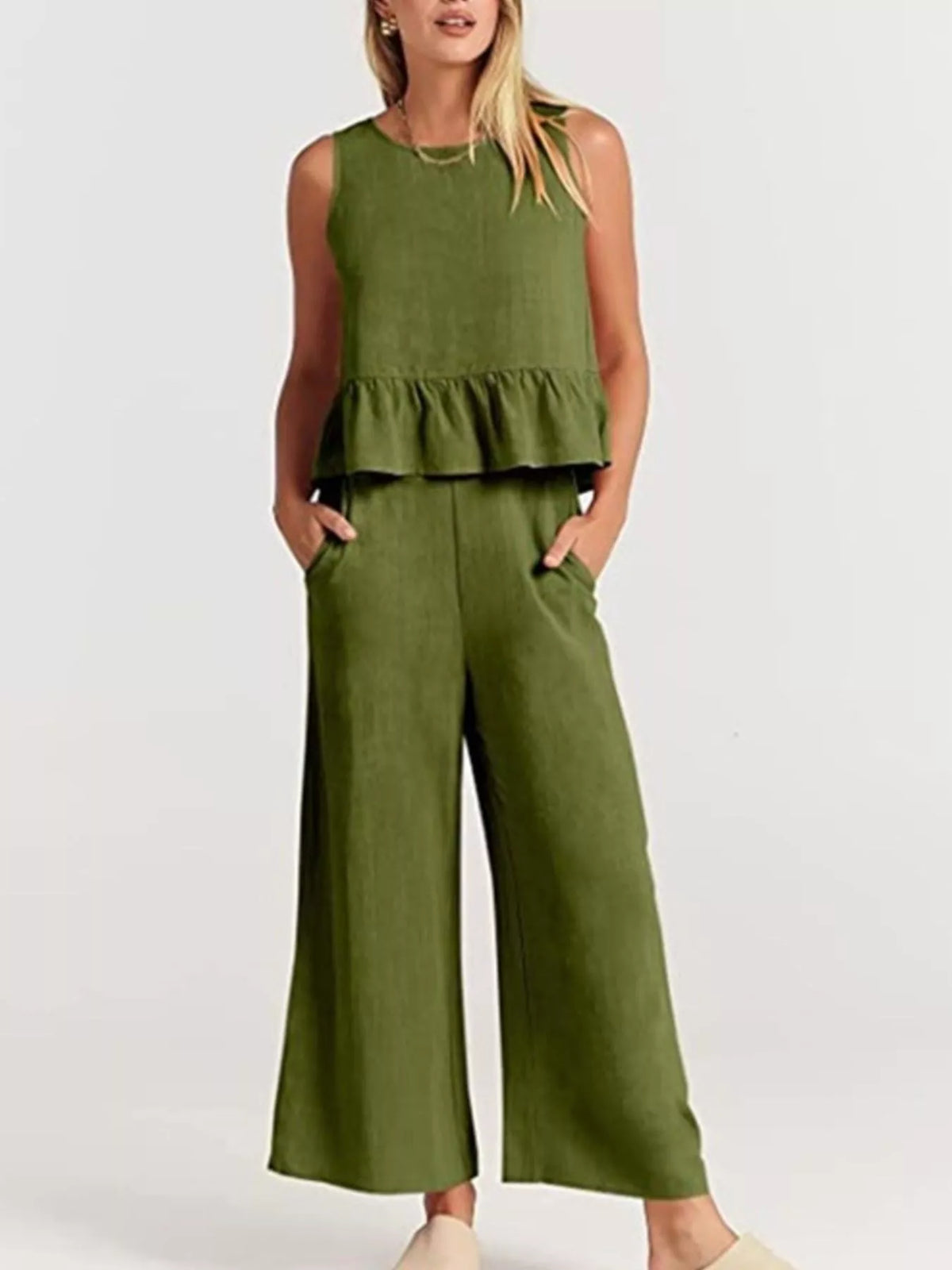 Women's clothing set – product view 5