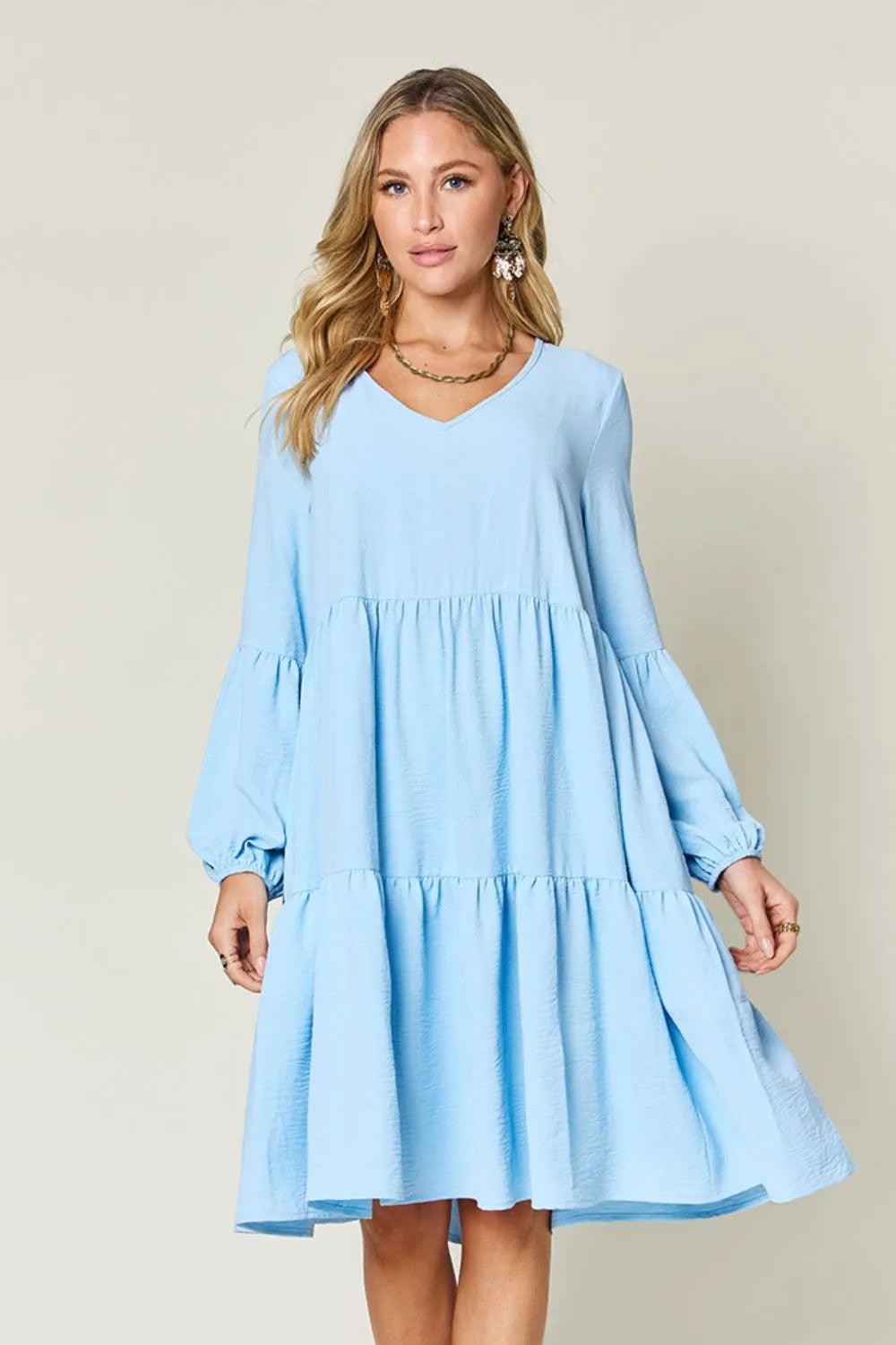 Women's apparel – product view 26