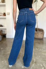 Trendsi Judy Blue Full Size High Rise Straight Jeans -