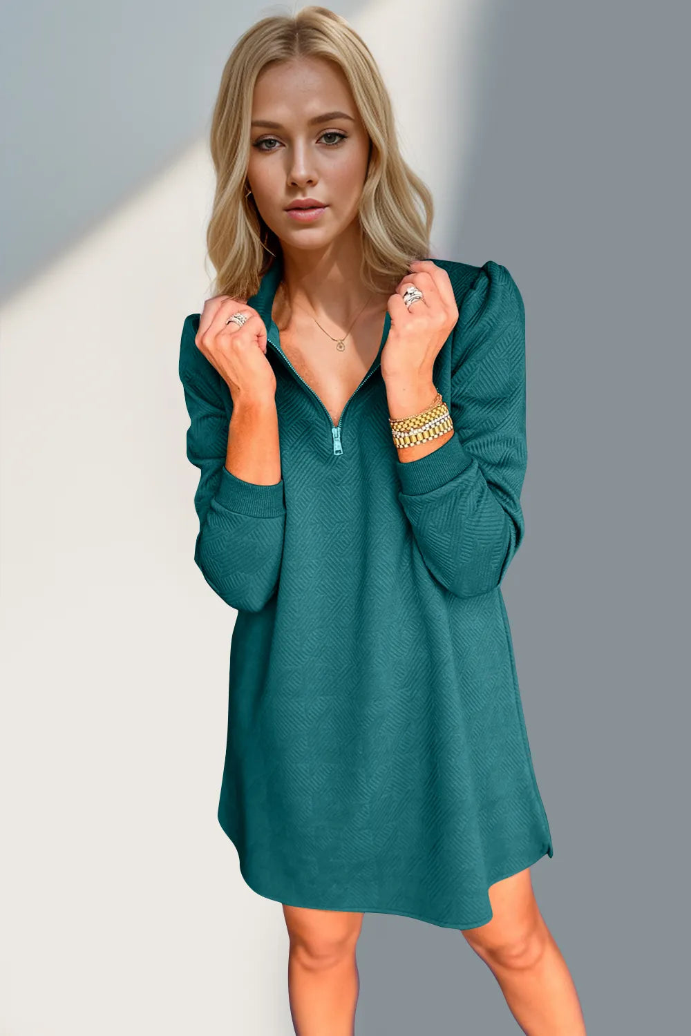 Women's apparel – product view 23