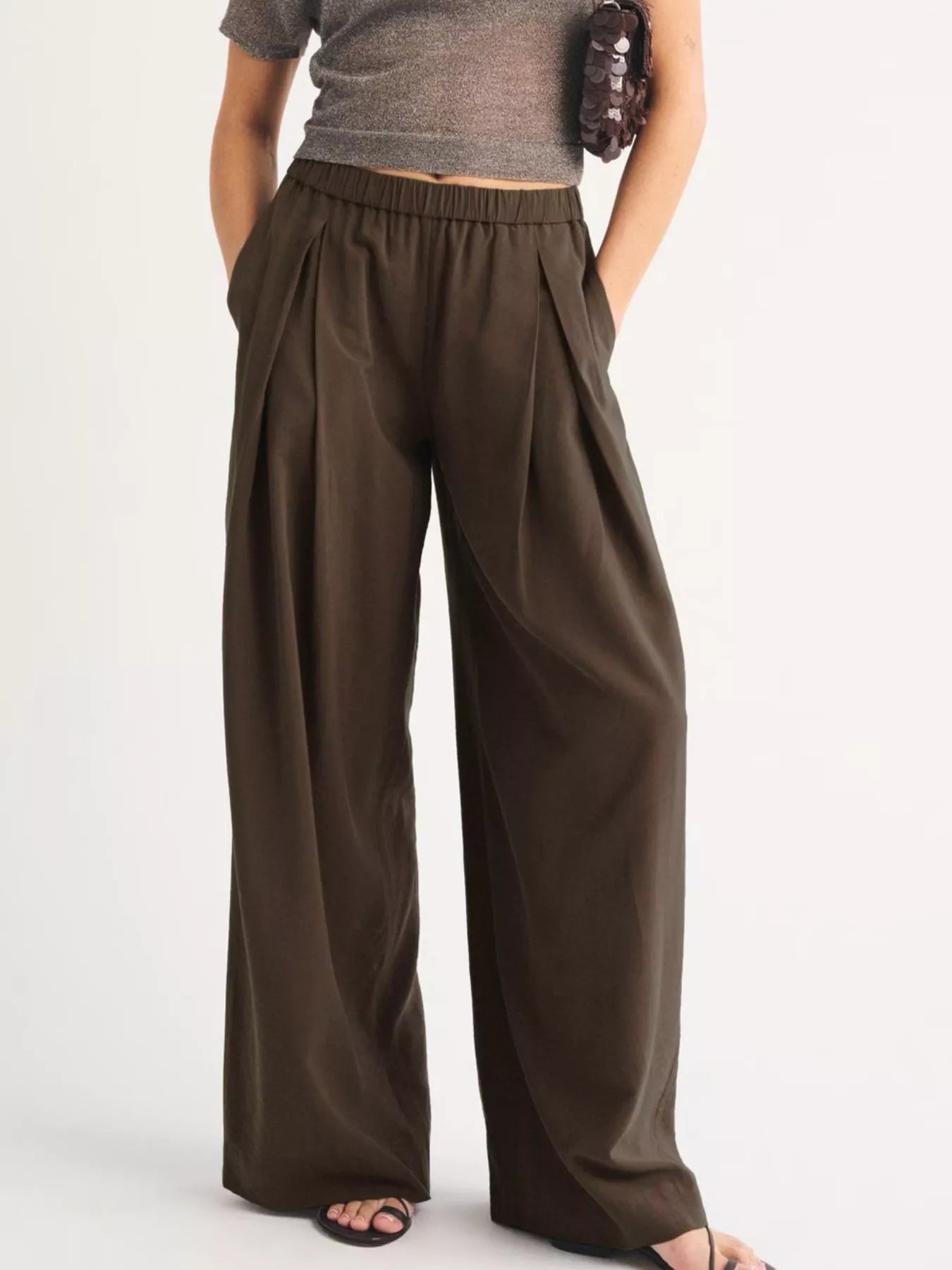 Trendsi Elastic Waist Relaxed Fit Pants -