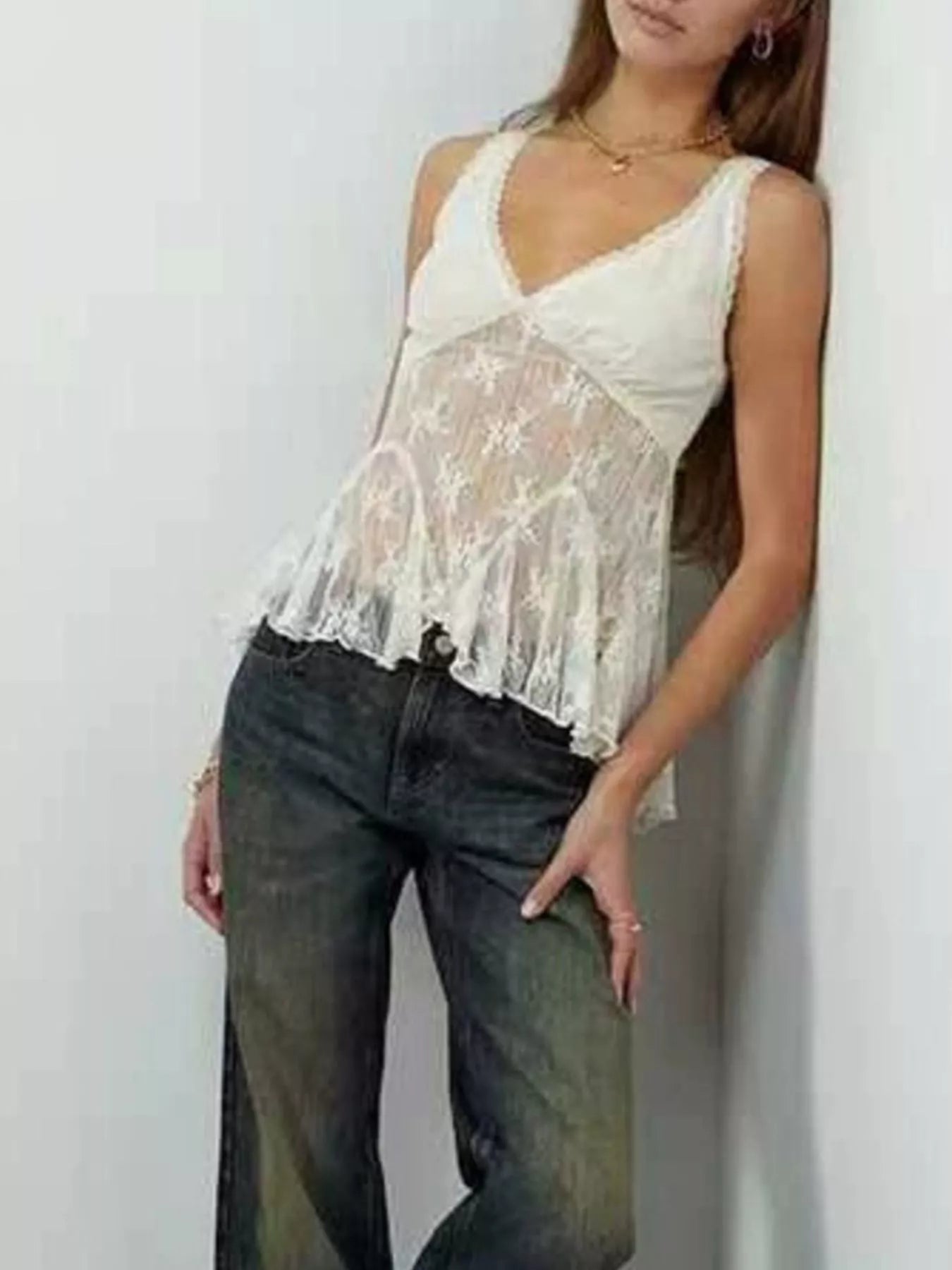 Trendsi Lace V-Neck Tank -