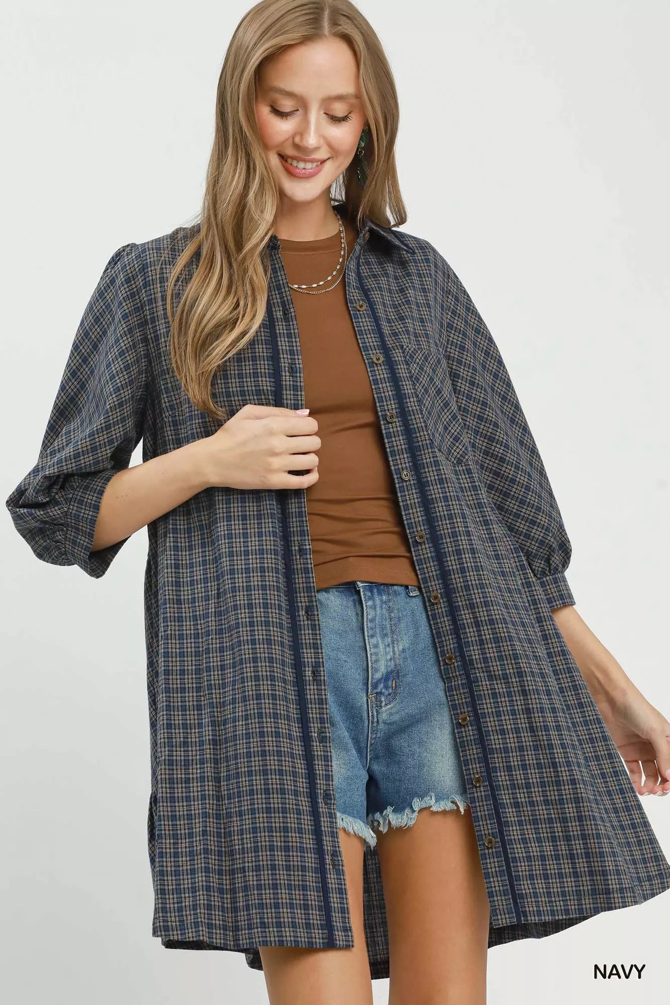 Women's apparel – product view 4