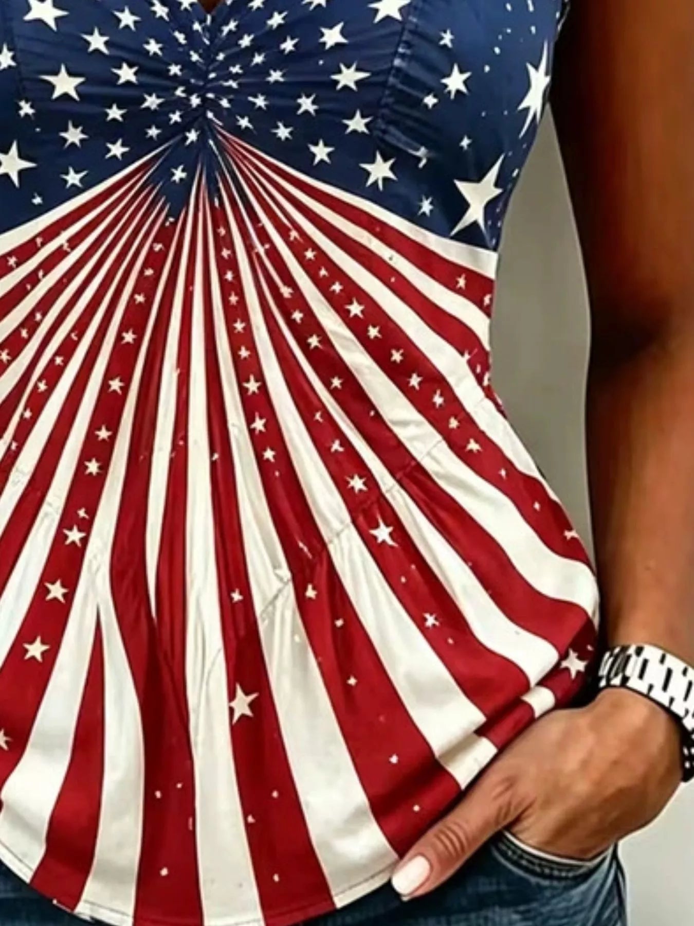 Trendsi Full Size American Flag Print V-Neck Sleeveless Top Plus Size -