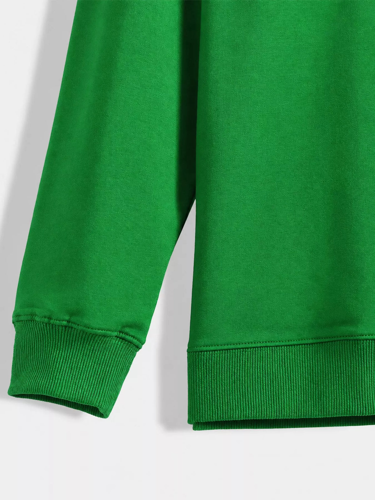 Graphic long-sleeve sweatshirt, garment detail