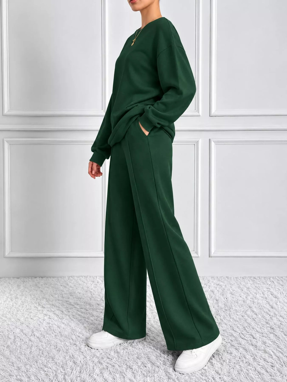 Green oversized sweatshirt and wide-leg pants set — side view