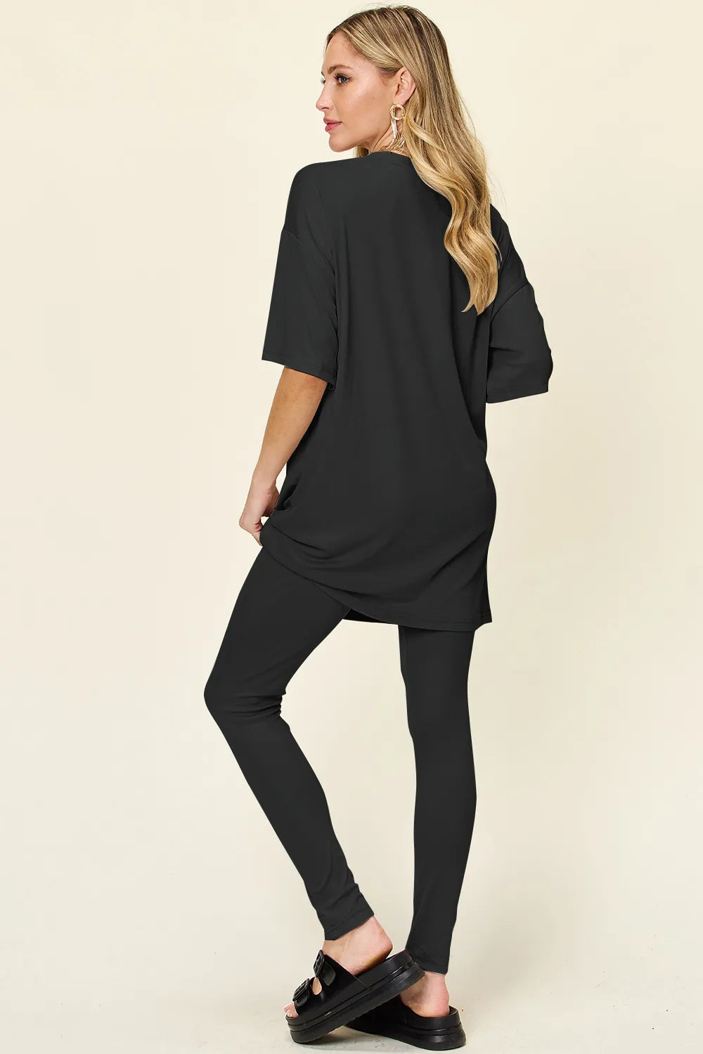 Women's clothing set – product view 5