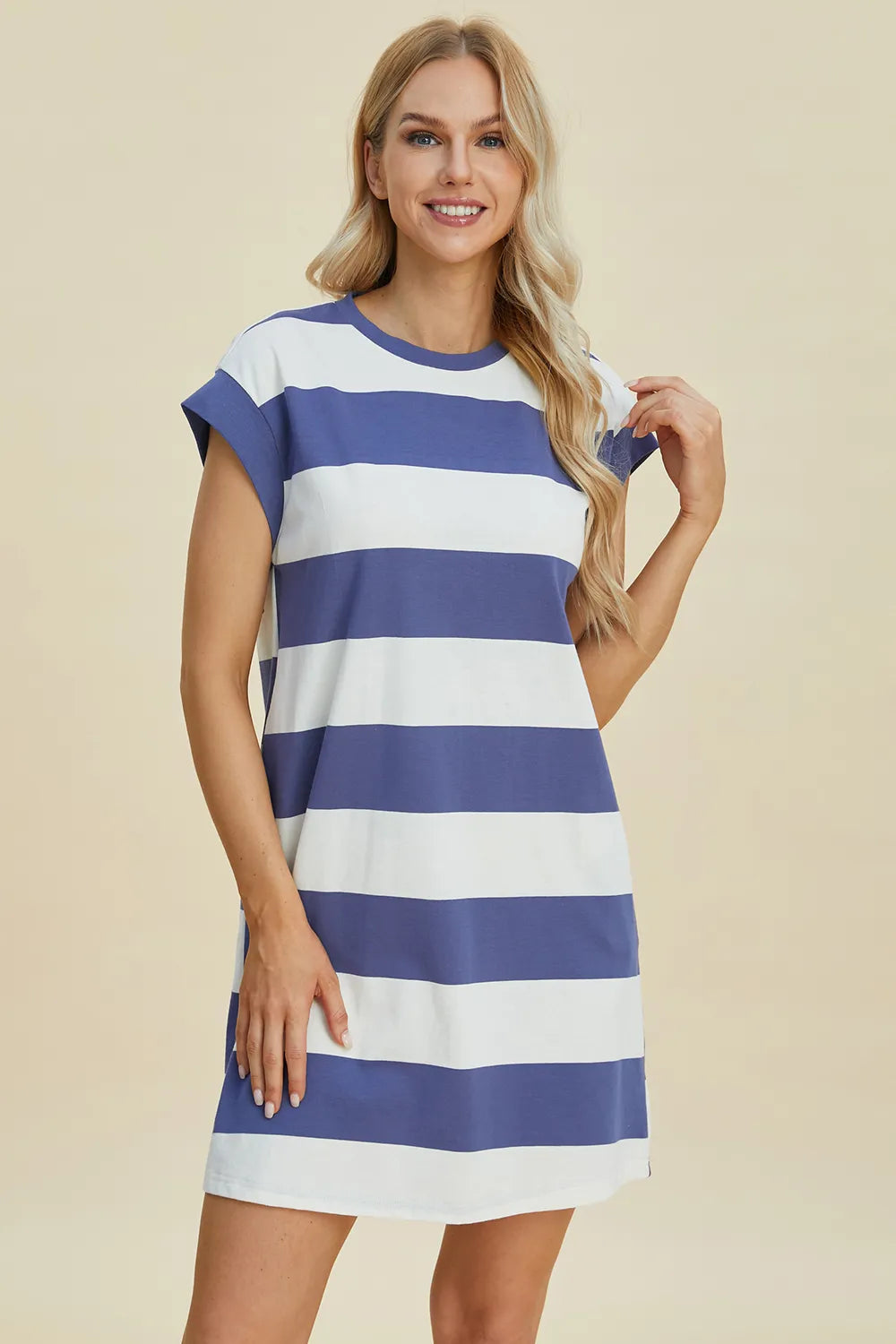 Women's apparel – product view 19