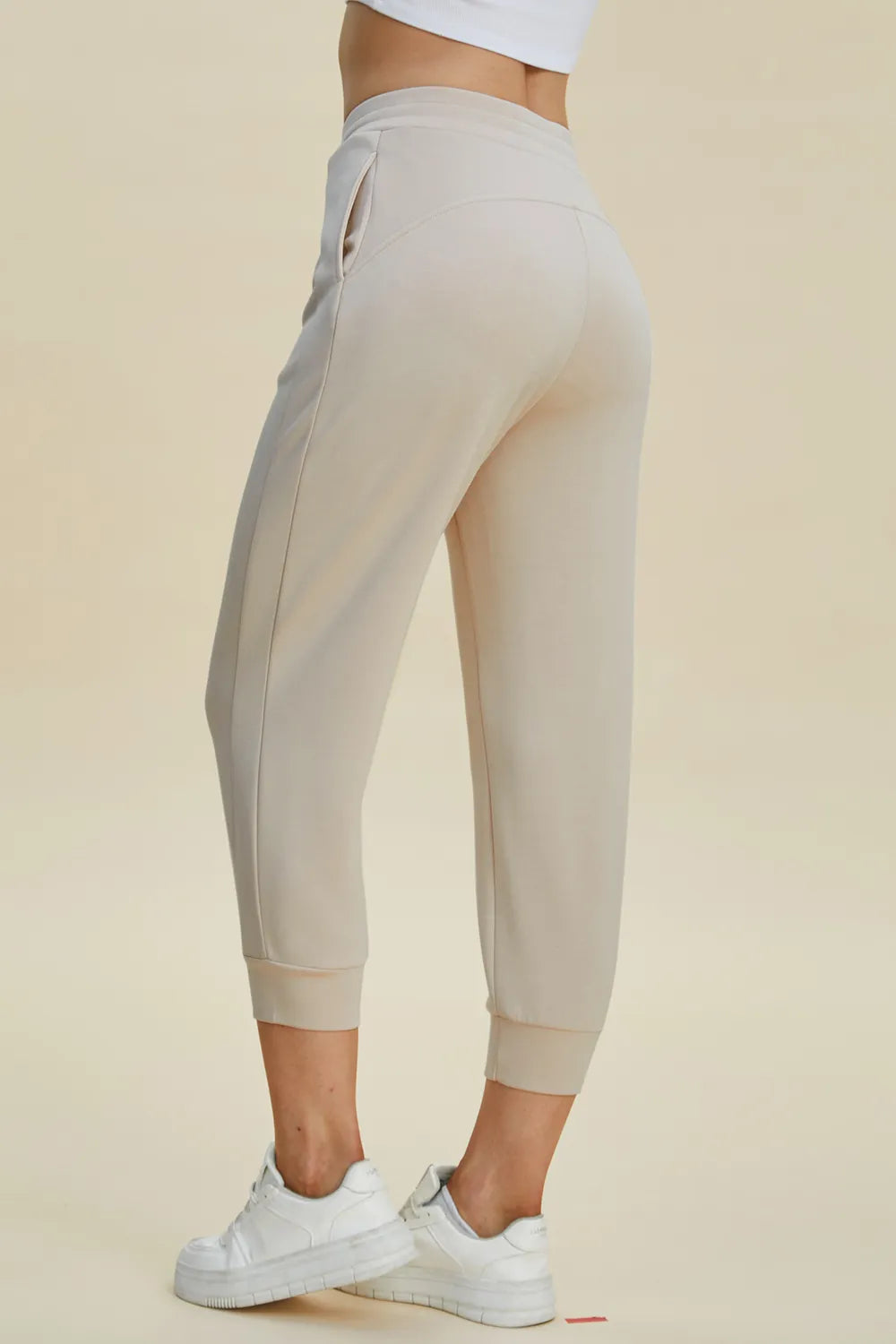 Women's pants – product view 8