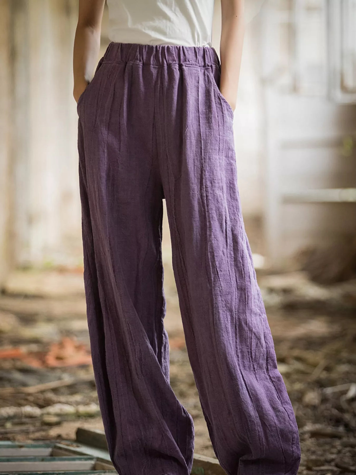 pants, back view