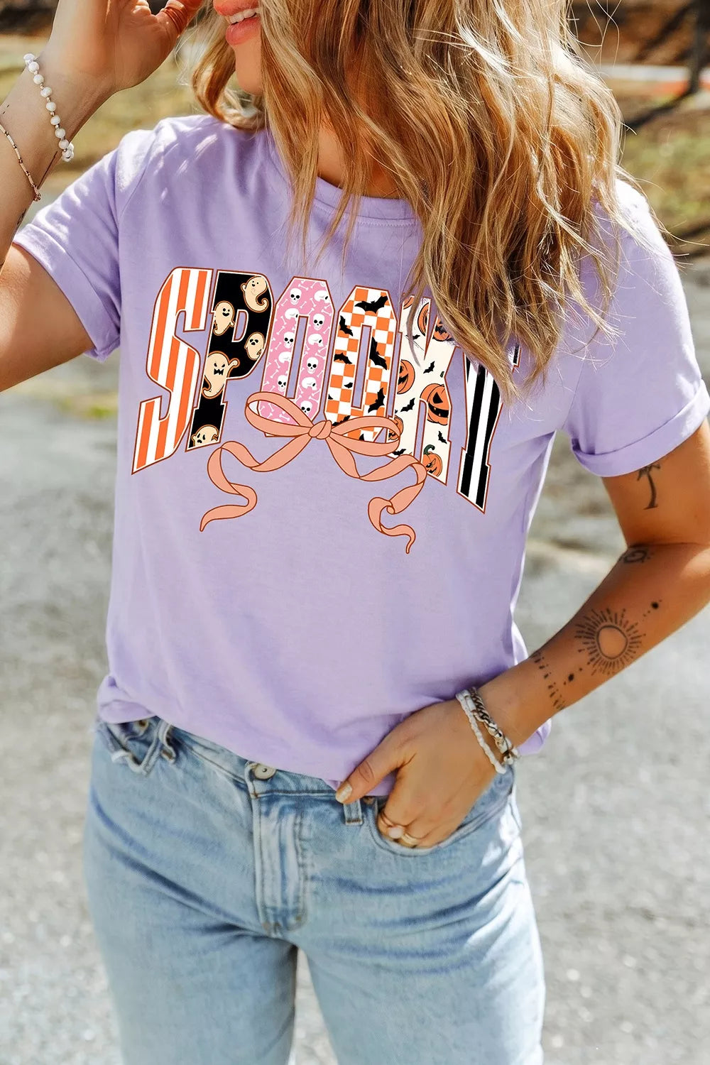 Trendsi Halloween Spooky Letter Graphic Round Neck Casual T Shirt -