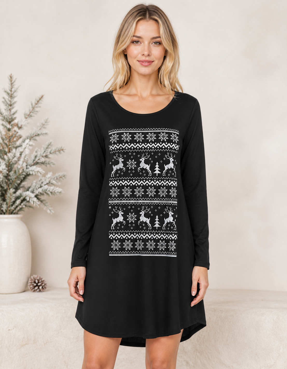Niobe Clothing Reindeer Snowfall Long Sleeve Tunic - Tunics holiday