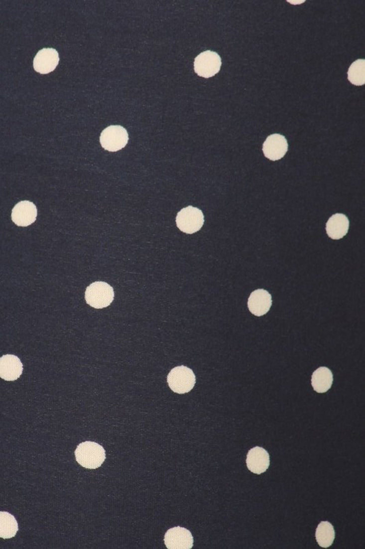Love It Navy Polka Dot Biker Shorts - Legging Shorts p_bikershorts