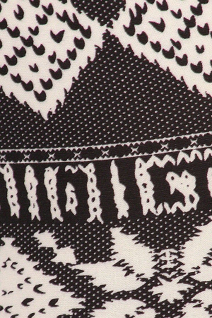 Niobe Clothing Black White Mistletoe Design Plus Size Leggings - ps_printleggings
