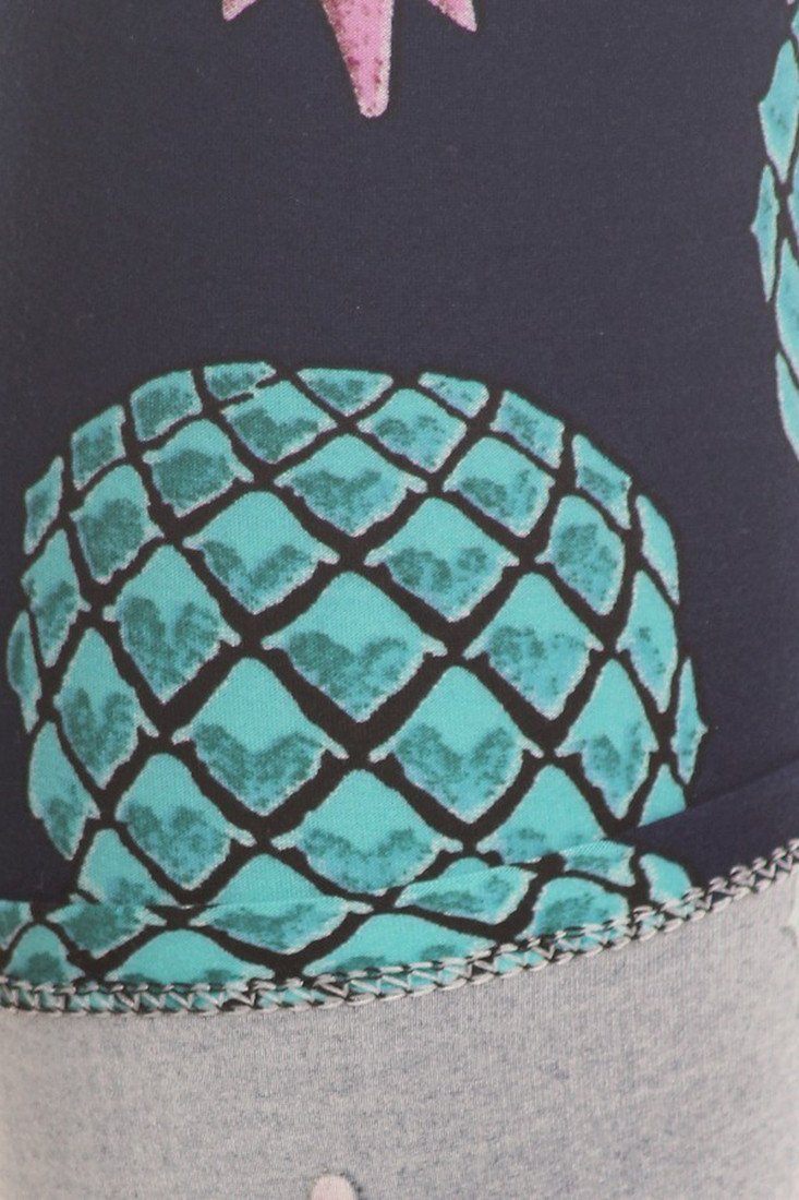Underwater Pineapple Design Leggings leggings- Niobe Clothing