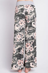 12Pm Mon Ami Grey Camo Flowered Casual Lounge Pants - pants