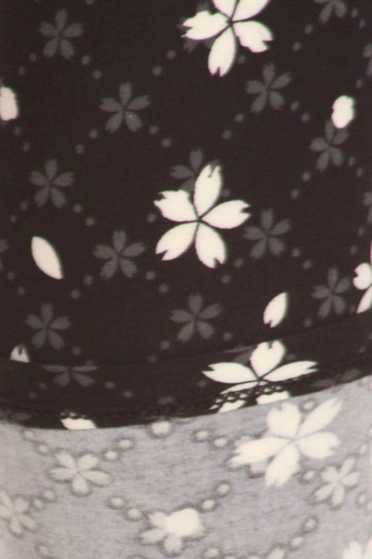 Niobe Clothing Black Grey White Petal Design Leggings - Leggings p_leggings