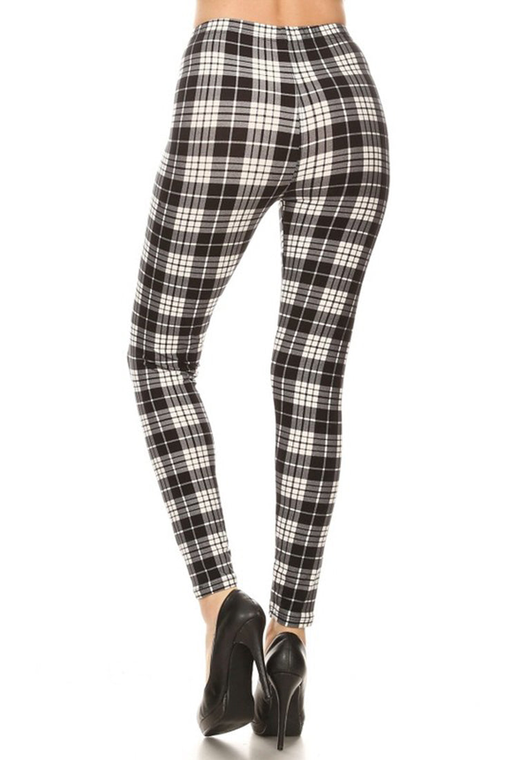 Black White Plaid-1 Graphic Fashion Lined Leggings leggings- Niobe Clothing