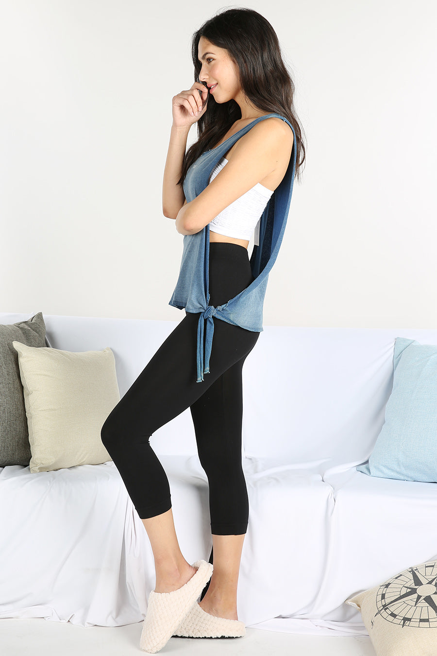 Nikibiki Seamless Nylon Capri Leggings - Leggings sb_bottoms