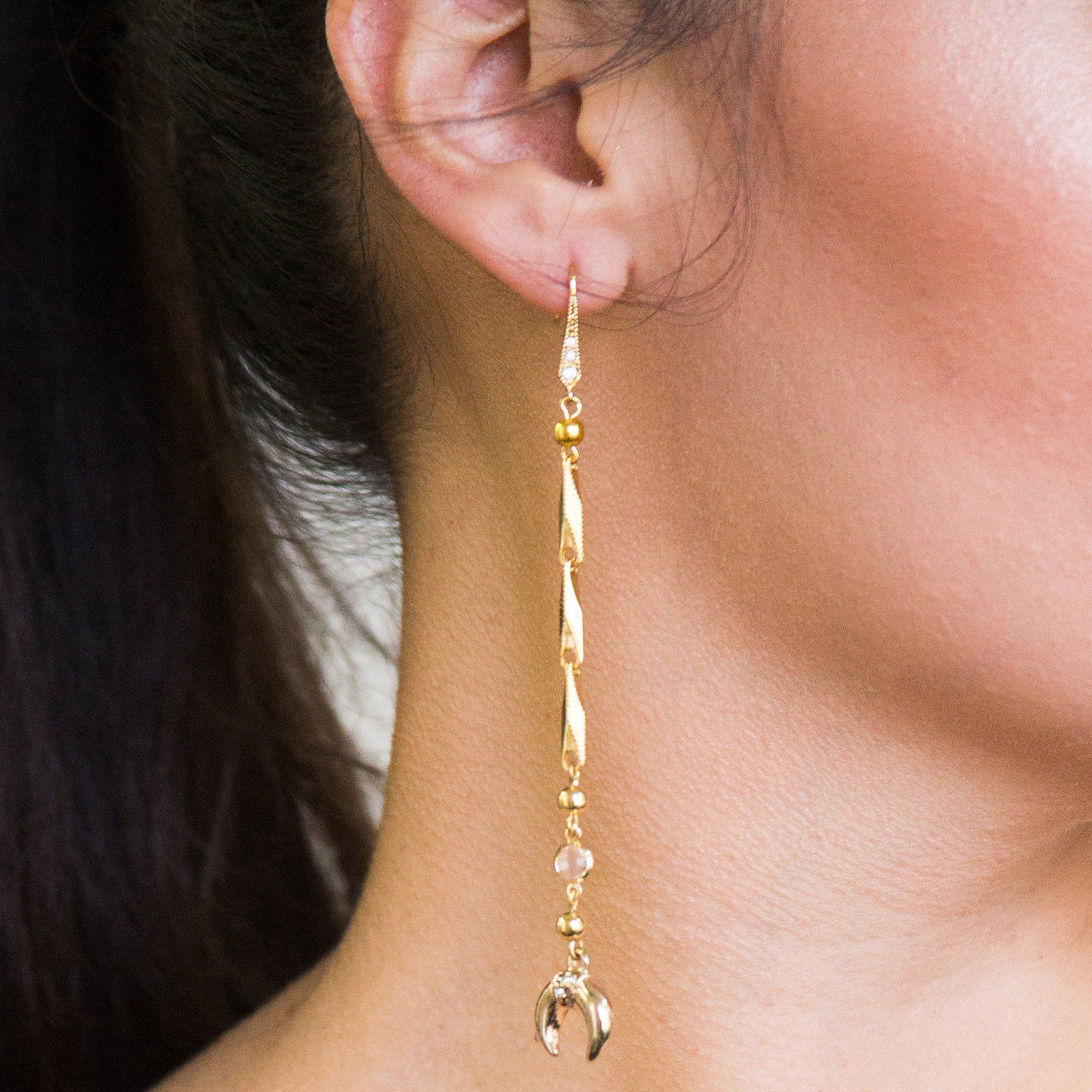 Ettika Chain of Horn Earring in Gold - Earrings
