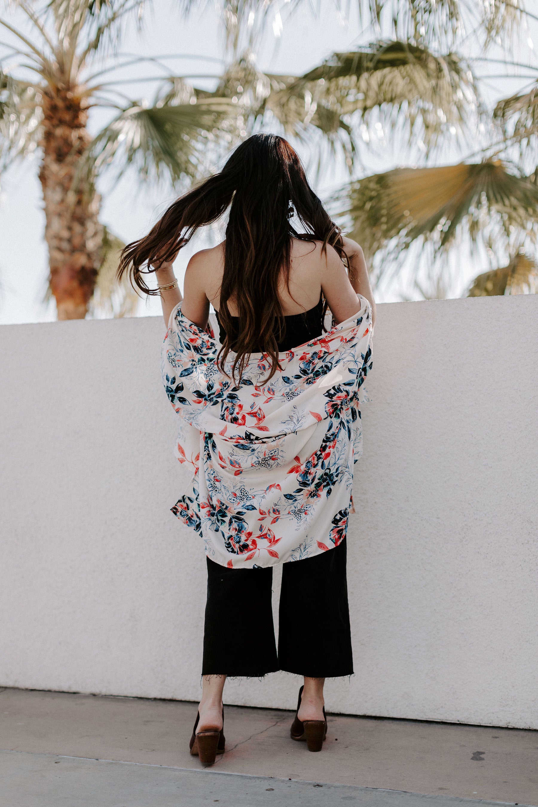 Niobe Clothing Botanical Patterned Kimono Cardigan Cover Up - f_outerwear