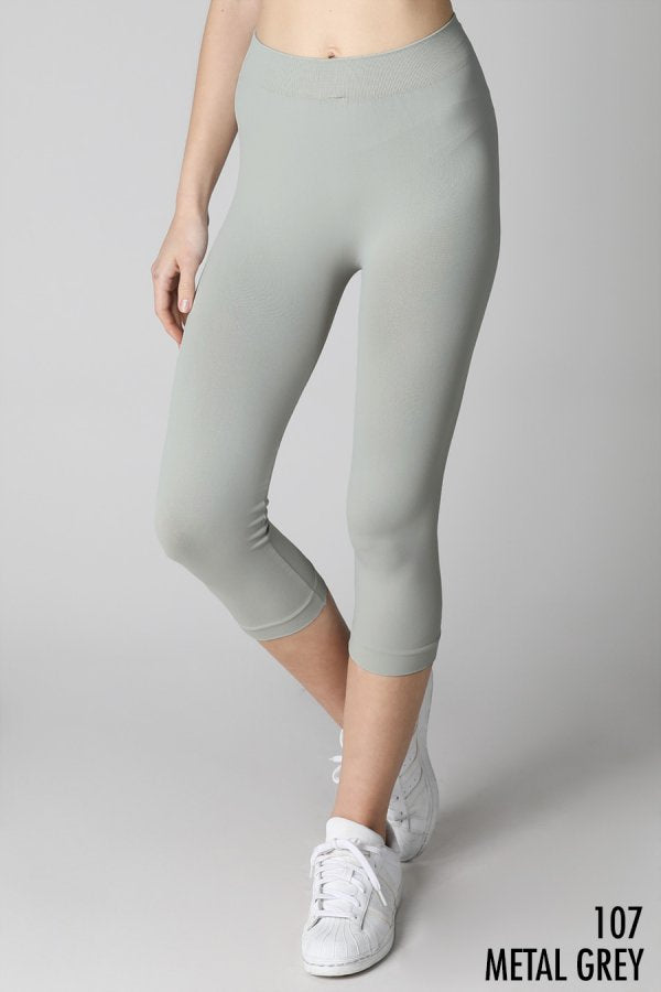 Nikibiki Seamless Nylon Capri Leggings - Leggings sb_bottoms